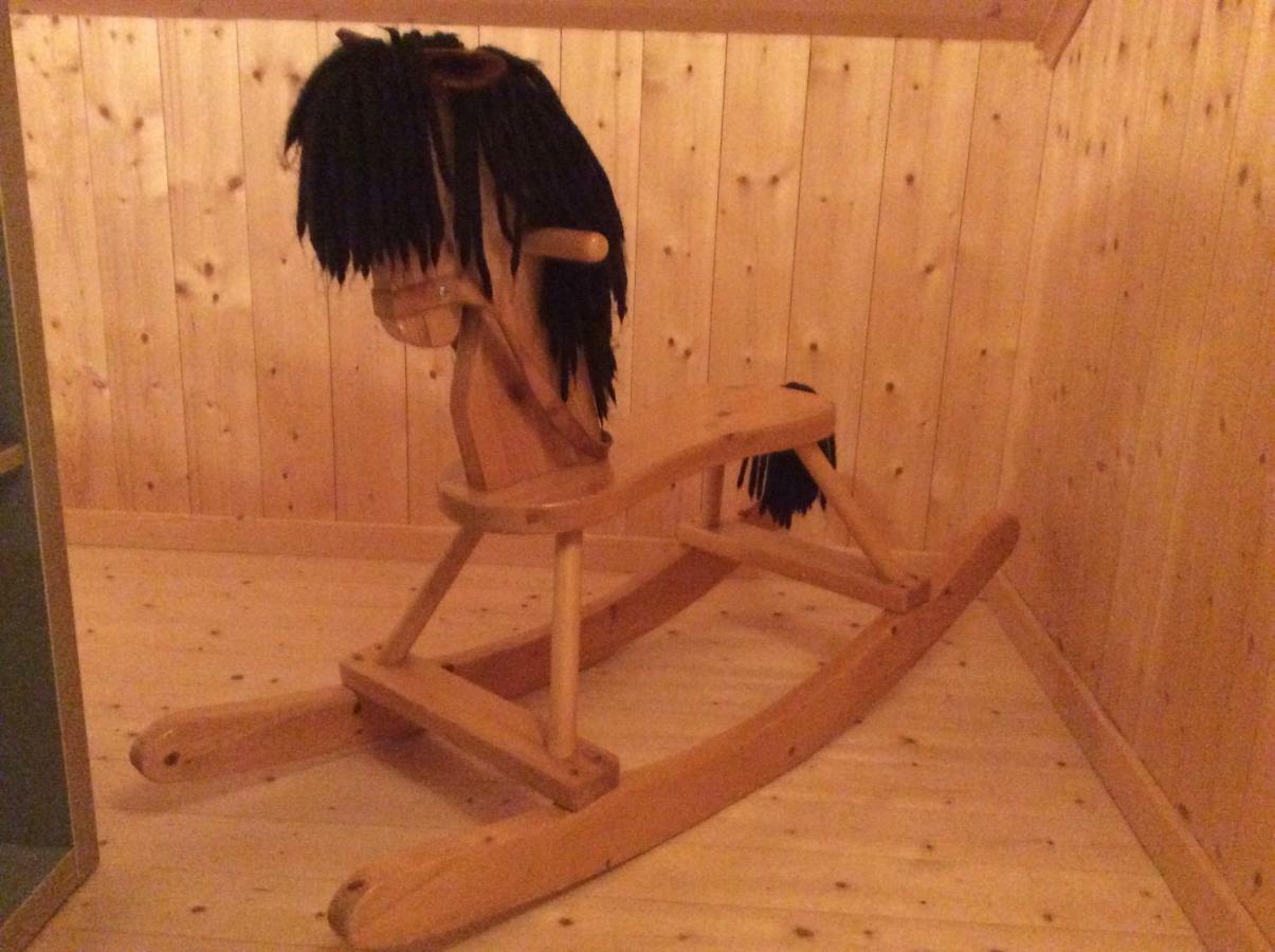 Mysig Och Modern Stuga Pa Snoegard, Naera Havet Och Naturen Lur  エクステリア 写真